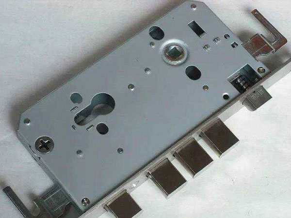 长海24小时上门开锁公司